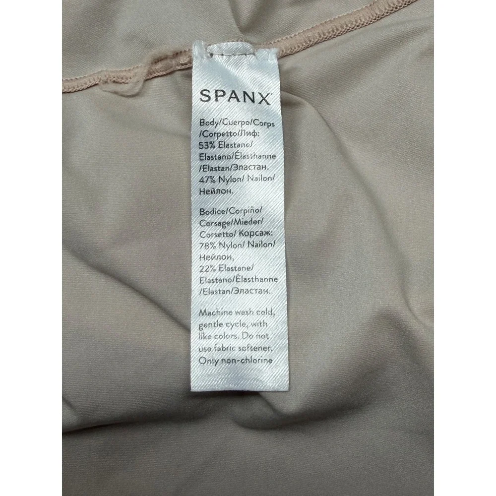 Spanx Top Womens XL Beige Shaping Slimming Thinstincts Tank Lightweight Neutral
